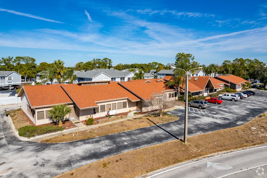 More Photos Of 12029 Majestic Blvd, Hudson Office For Lease