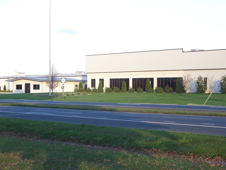 More Photos Of 13249 Lankford Hwy, Mappsville Warehouse For Sale