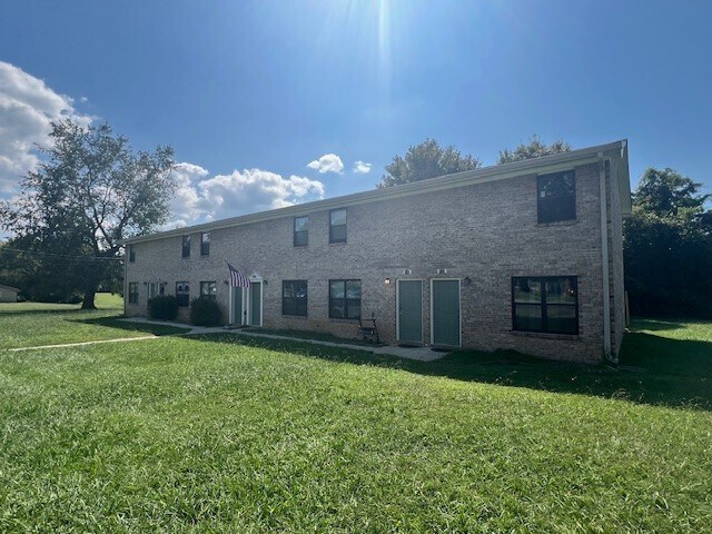 More Photos Of 112 Garden St, Estill Springs Multifamily For Sale
