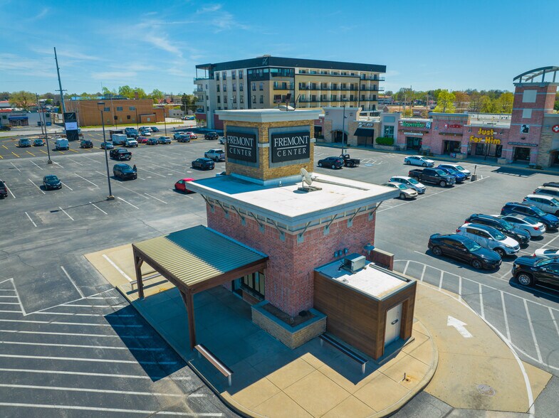 More Photos Of 1300-1354 E Battlefield St, Springfield General Retail For Lease