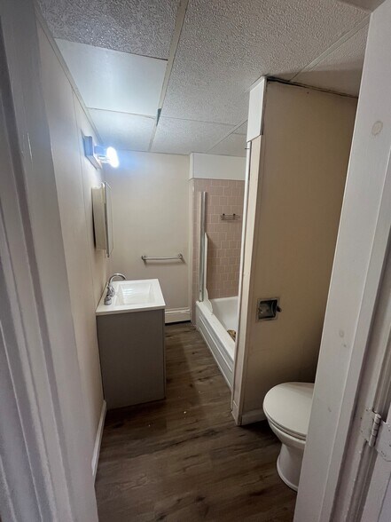 More Photos Of 41 Yale Ave, Providence Apartments For Sale