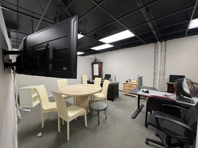 More Photos Of 1920 Ocean Ave, San Francisco Apartments For Sale