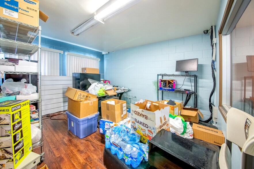 More Photos Of 333 S Brookhurst Rd, Fullerton Freestanding For Sale