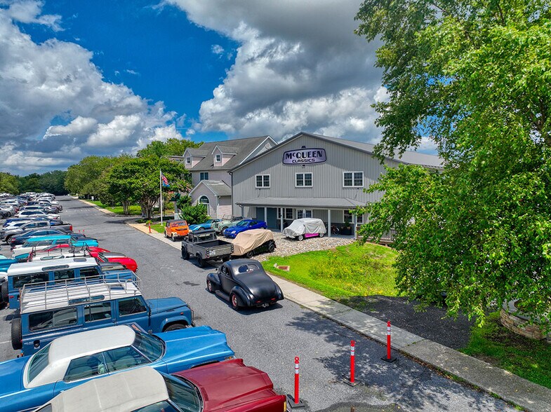 More Photos Of 17593 Nassau Commons Blvd, Lewes Flex For Sale