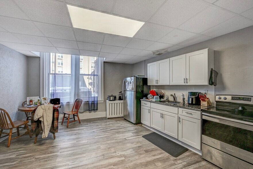 More Photos Of 310-312E Lackawanna Ave, Olyphant Apartments For Sale