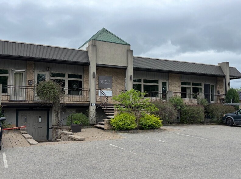 More Photos Of 106 Blvd 5E, Terrasse-vaudreuil Office For Lease