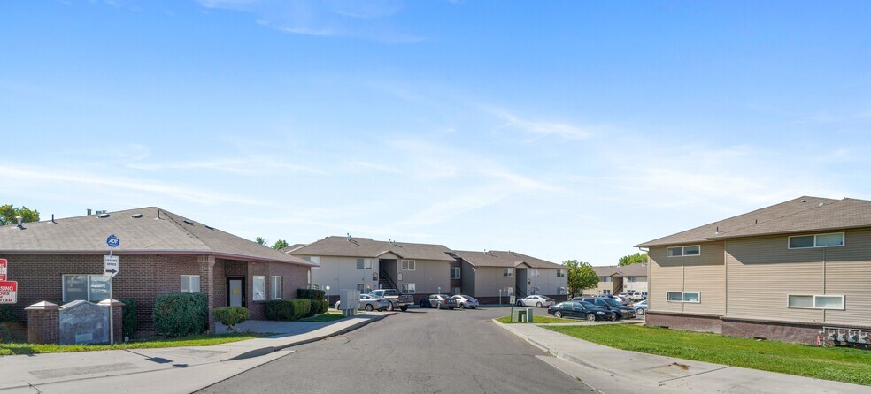 More Photos Of 1680 E 300 S, Price Apartments For Sale