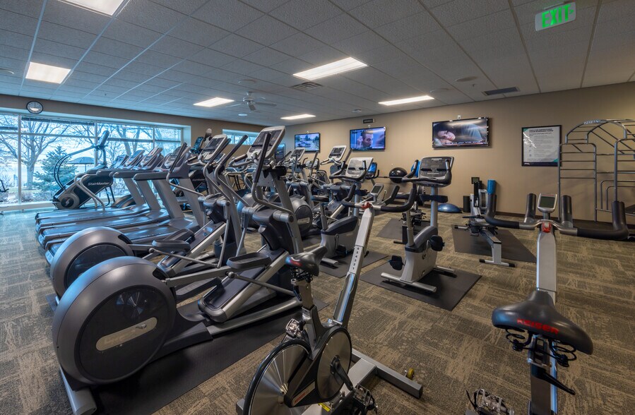 More Photos Of 2500 LakePark Blvd, West Valley Office For Lease