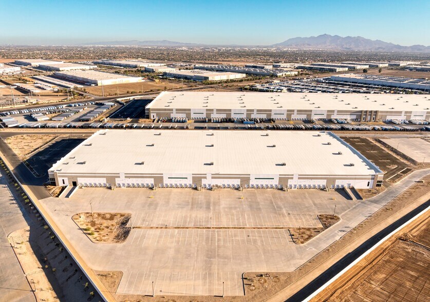 More Photos Of 4660 N Cotton Ln, Goodyear Warehouse For Lease
