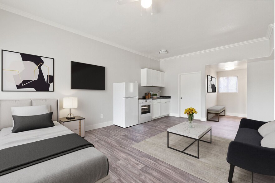 More Photos Of 330 Mar Vista Dr, Vista Apartments For Sale