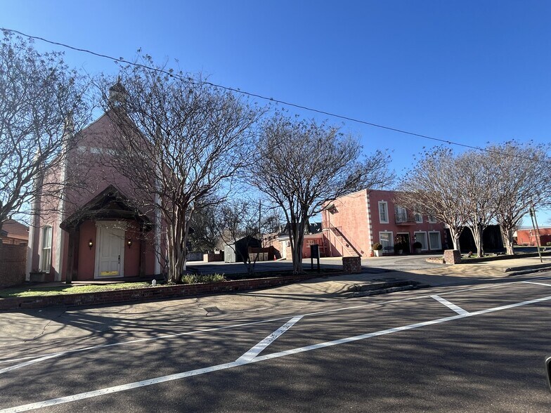 More Photos Of 201 S Cooper St, Memphis Land For Sale