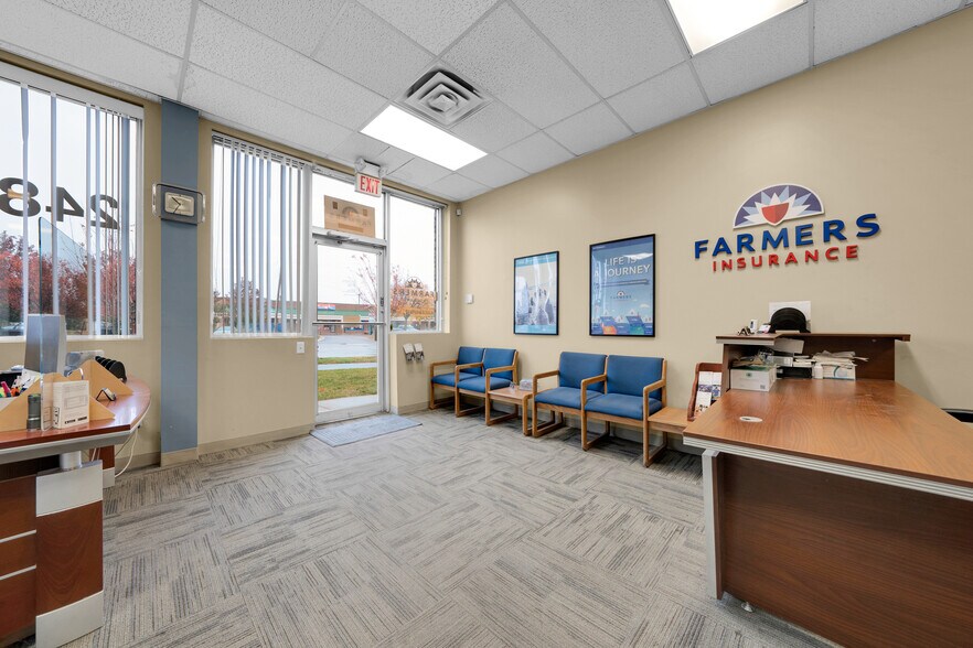 More Photos Of 1989 N Opdyke Rd, Auburn Hills Freestanding For Sale