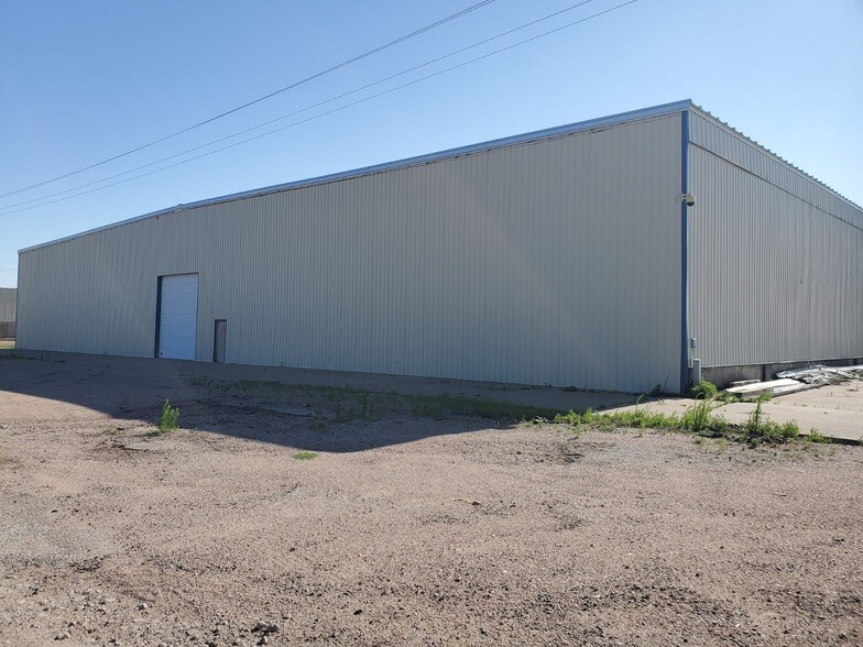 More Photos Of 3232 Road 101 E, Sidney Distribution For Lease