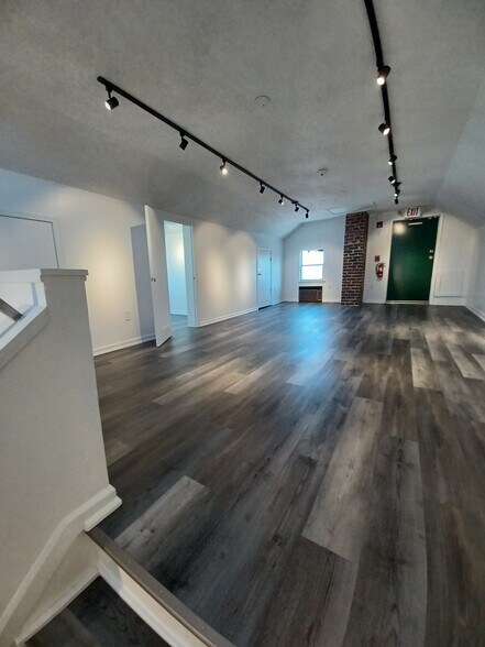 More Photos Of 1830 N Pearl St, Jacksonville Office Residential For Lease