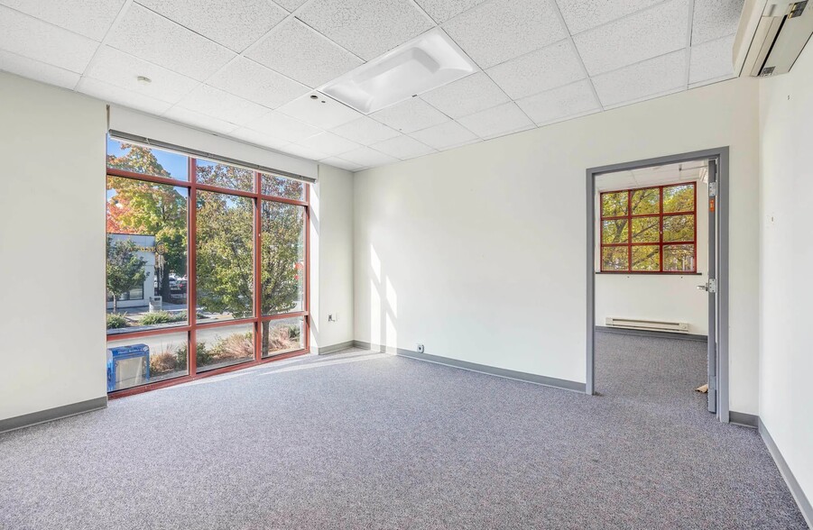 More Photos Of 521 W Front St, Boise Office For Sale