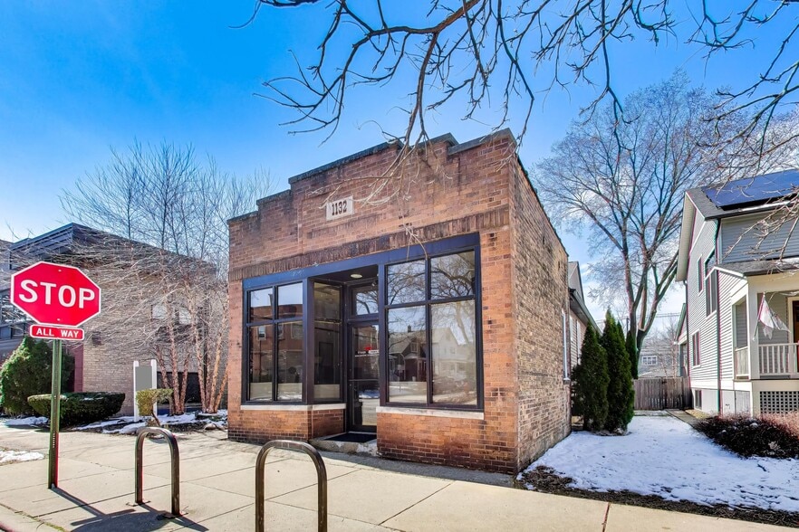 More Photos Of 1132 Florence Ave, Evanston Office Residential For Sale