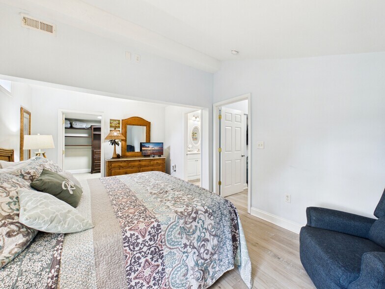 More Photos Of 26285 Broadkill Rd, Milton Hotel For Sale