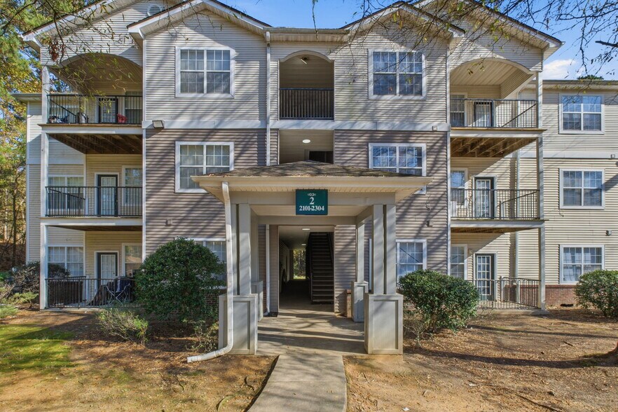 More Photos Of 6595 Mount Zion Blvd, Morrow Apartments For Sale