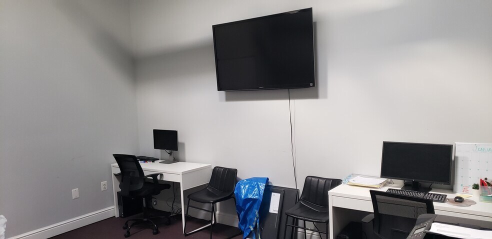 More Photos Of 5245 Germantown Ave, Philadelphia Office For Lease