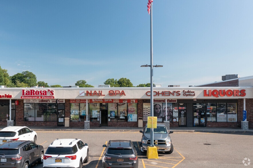 More Photos Of 490-520 Hempstead Tpke, West Hempstead Unknown For Lease