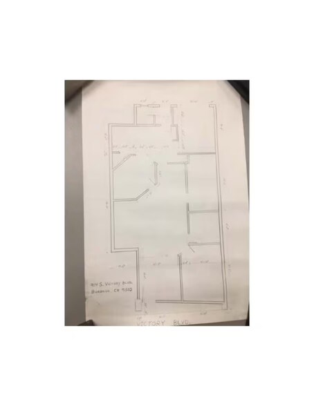 More Photos Of 912-914 S Victory Blvd, Burbank Storefront Retail Office For Lease