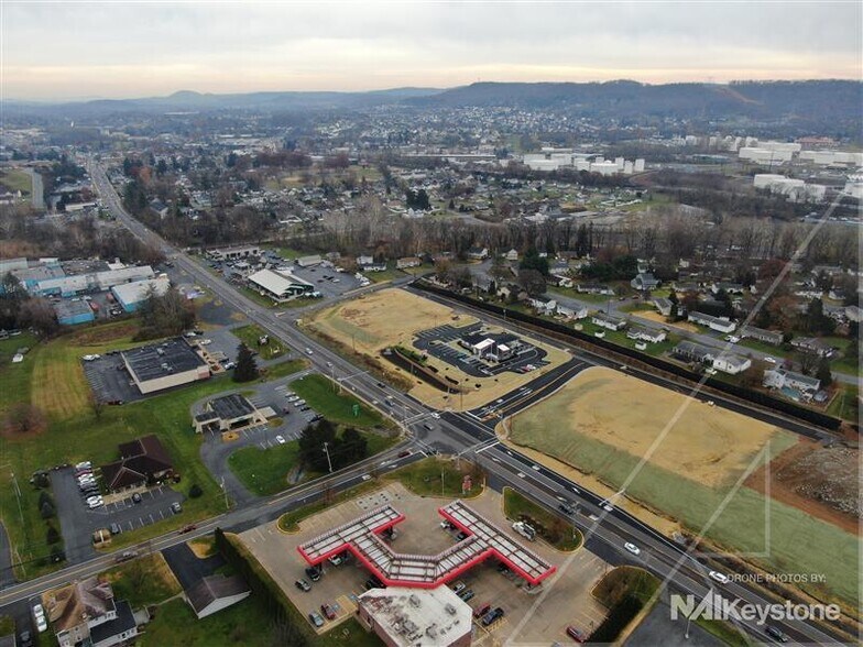 Primary Photo Of 4641 Penn Ave, Sinking Spring General Retail For Sale