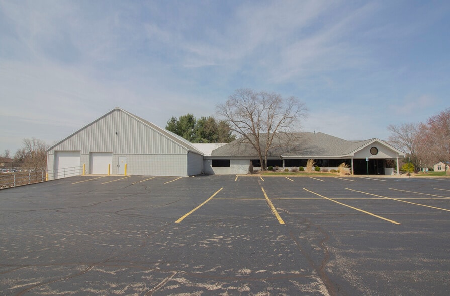More Photos Of 5835 Venture Park Dr, Kalamazoo Light Manufacturing For Sale