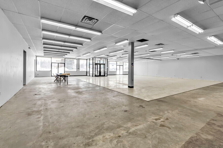 More Photos Of 3218 Transit Rd, West Seneca Storefront Retail Office For Lease