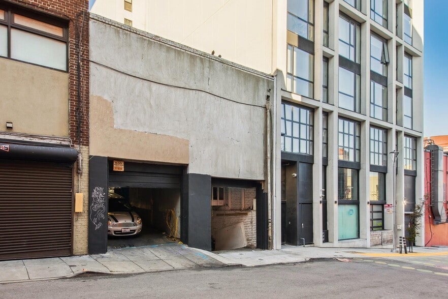 More Photos Of 1441 Bush St, San Francisco Auto Repair For Sale