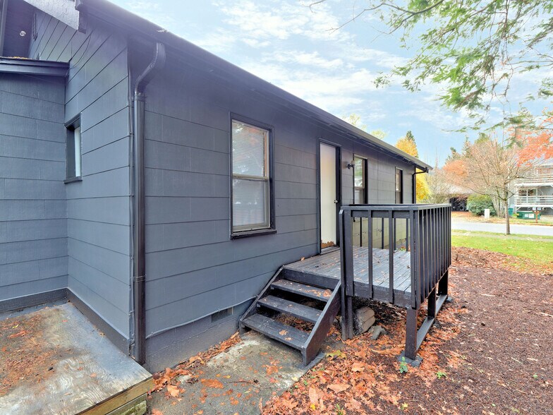 More Photos Of 8568 Falls Ave SE, Snoqualmie Apartments For Sale