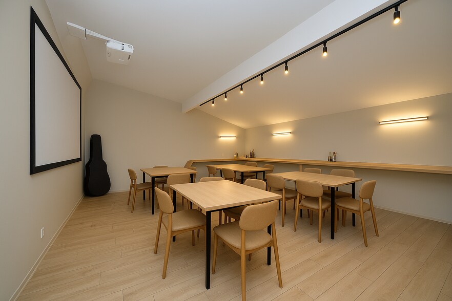 More Photos Of 221 20th Ave, Ottawa Bar For Sale