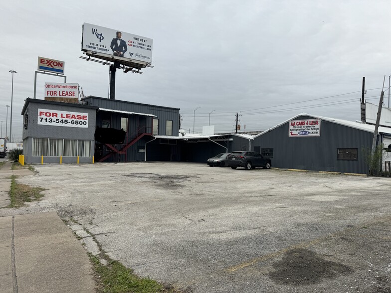 Primary Photo Of 5617-5626 Southwest Fwy, Houston Freestanding For Lease