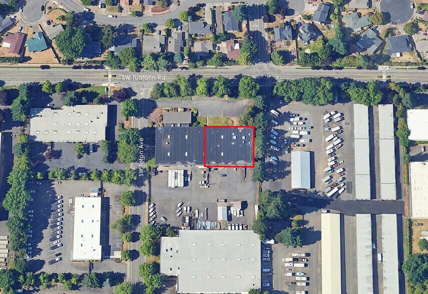 More Photos Of 10350 SW Tualatin Rd, Tualatin Warehouse For Lease