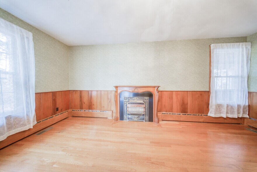 More Photos Of 1601 E State Route 72, Rolla Specialty For Sale