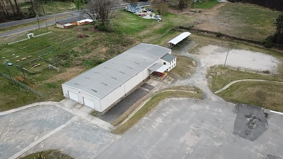 More Photos Of 7822 Richmond Rd, Toano Unknown For Lease