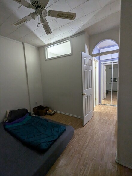 More Photos Of 10124 100 Av, Grande Prairie Apartments For Sale