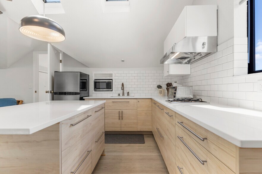 More Photos Of 9930 Calvine Rd, Sacramento Apartments For Sale