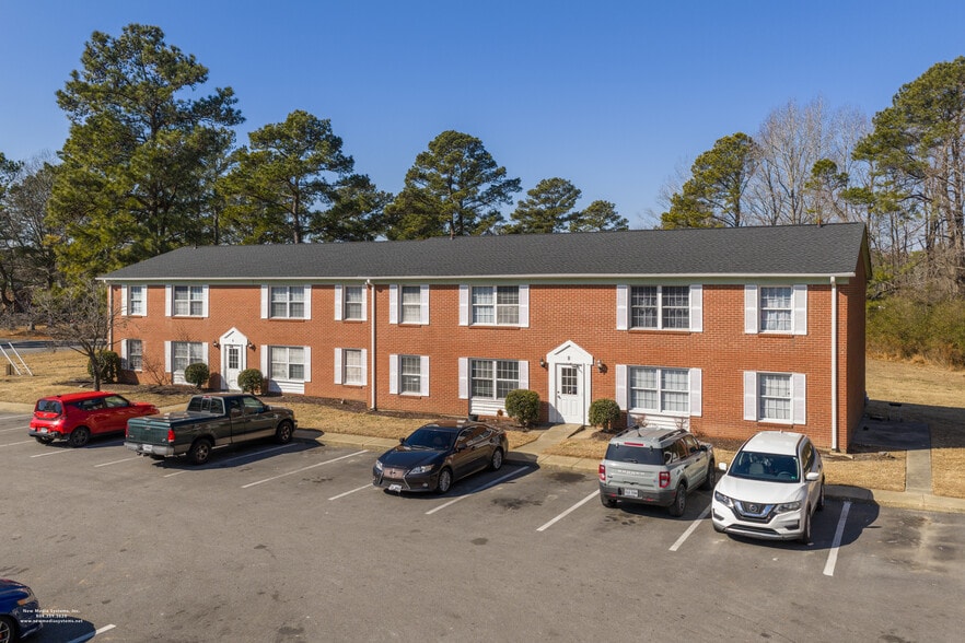 More Photos Of 200 Kilby Shores Dr, Suffolk Apartments For Sale