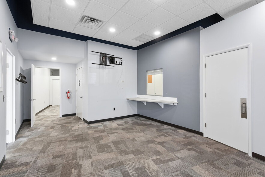 More Photos Of 2062 Pro Pointe Ln, Harrisonburg Medical For Lease