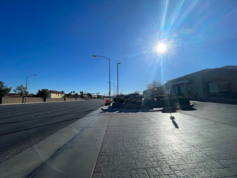 More Photos Of 5225 S Durango Dr, Las Vegas Medical For Lease