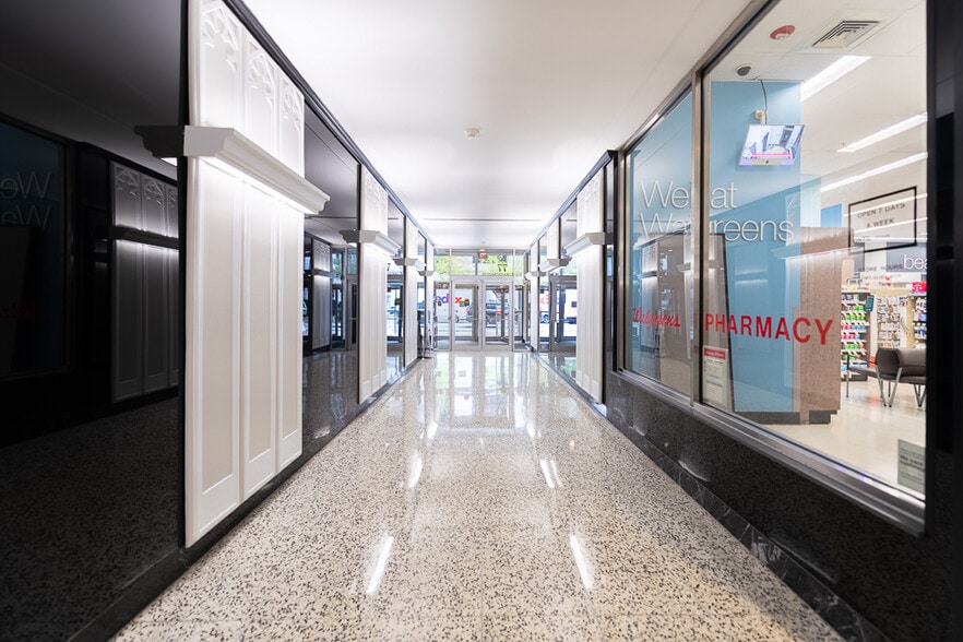 More Photos Of 30 N Michigan Ave, Chicago Office For Lease