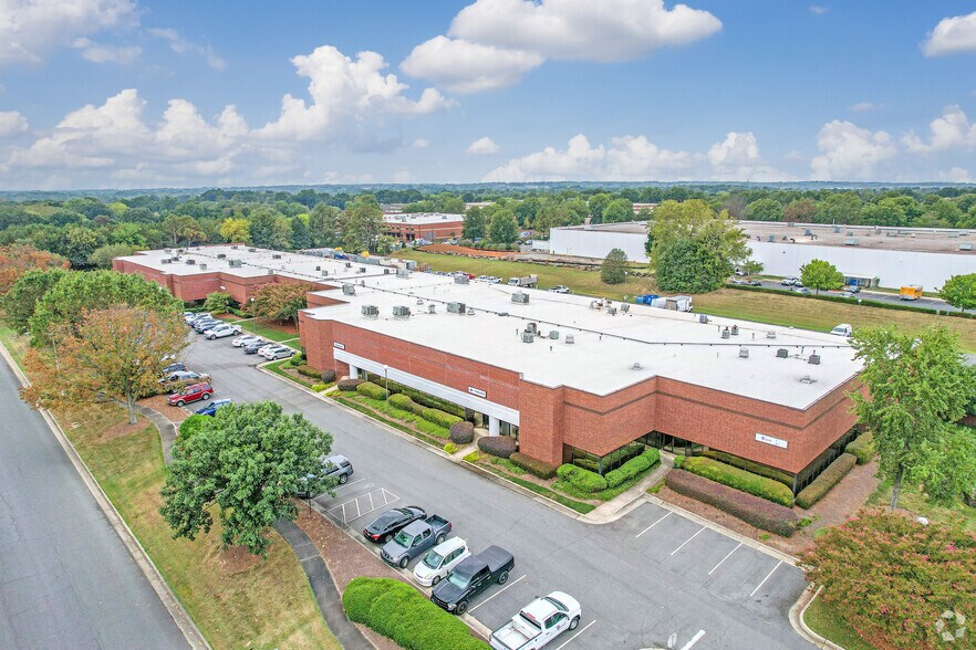 More Photos Of 14201 S Lakes Dr, Charlotte Unknown For Lease