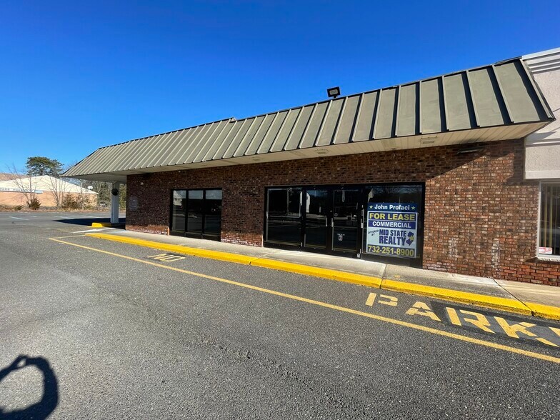 More Photos Of 365 Spotswood Englishtown Rd, Monroe Township Storefront Retail Office For Lease