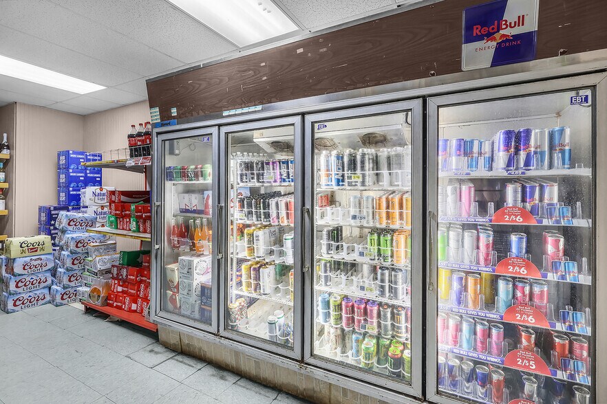 More Photos Of 2550 Parks Mill Rd, Buckhead Morgan Service Station For Sale