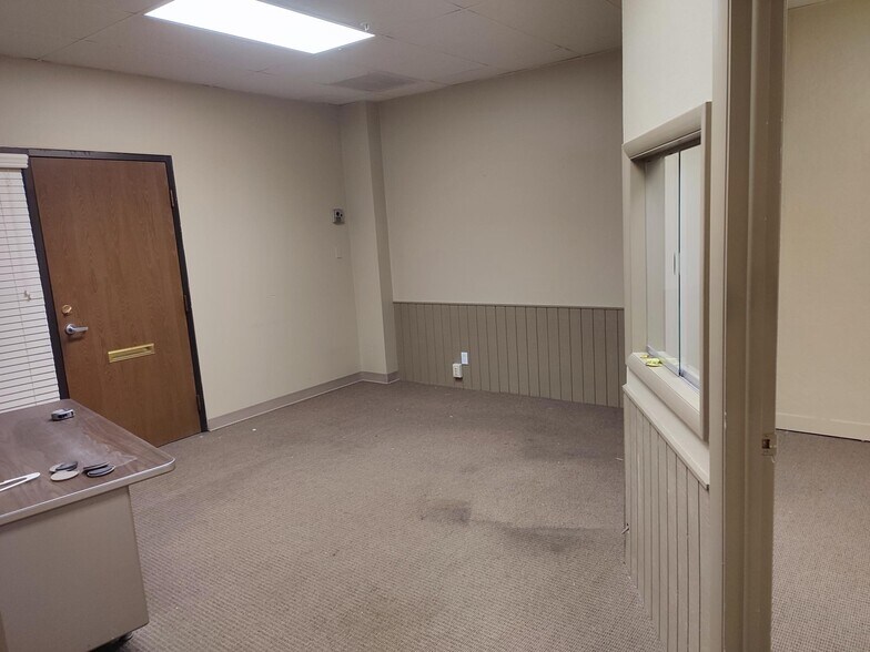 More Photos Of 2427 Jefferson Ave, Ogden Apartments For Lease