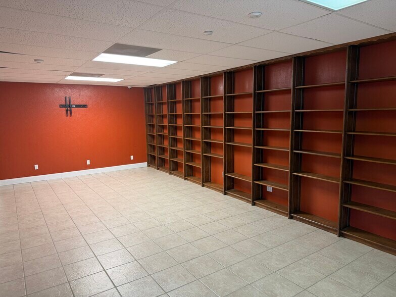 More Photos Of 575 7th St, Beaumont Medical For Lease