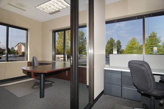 More Photos Of 945 Lakeview Pky, Vernon Hills Medical For Lease