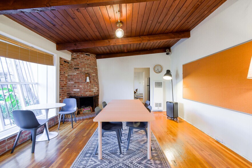 More Photos Of 2330 W 3rd St, Los Angeles Office For Sale