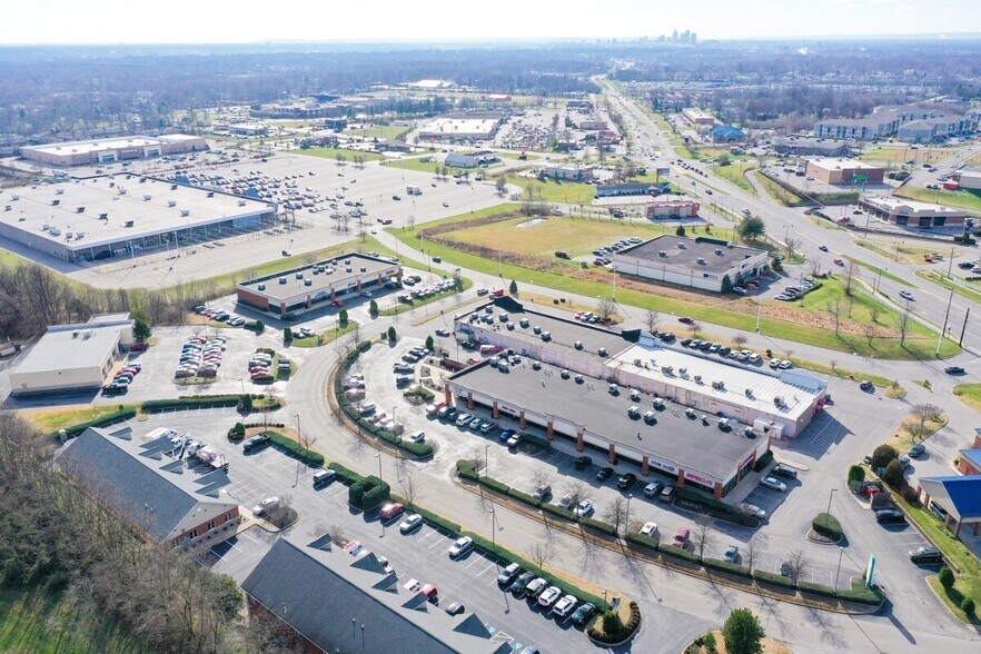 More Photos Of 2781 Jefferson Center Way, Jeffersonville Unknown For Lease