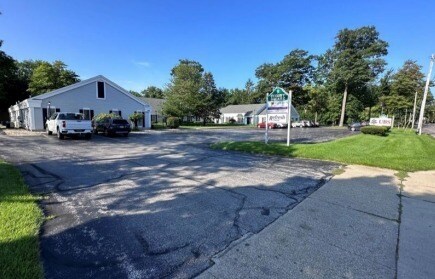 More Photos Of 935 W Norton Ave, Muskegon Office For Lease